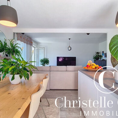 Appartement 3 pièces 234000 €