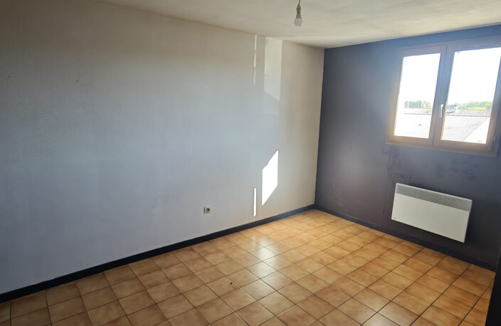 VILLENAVE D'ORNON - Maison à étage de 83 m2 env avec garage — photo 4