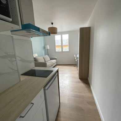 Appartement 1 pièces 390 €