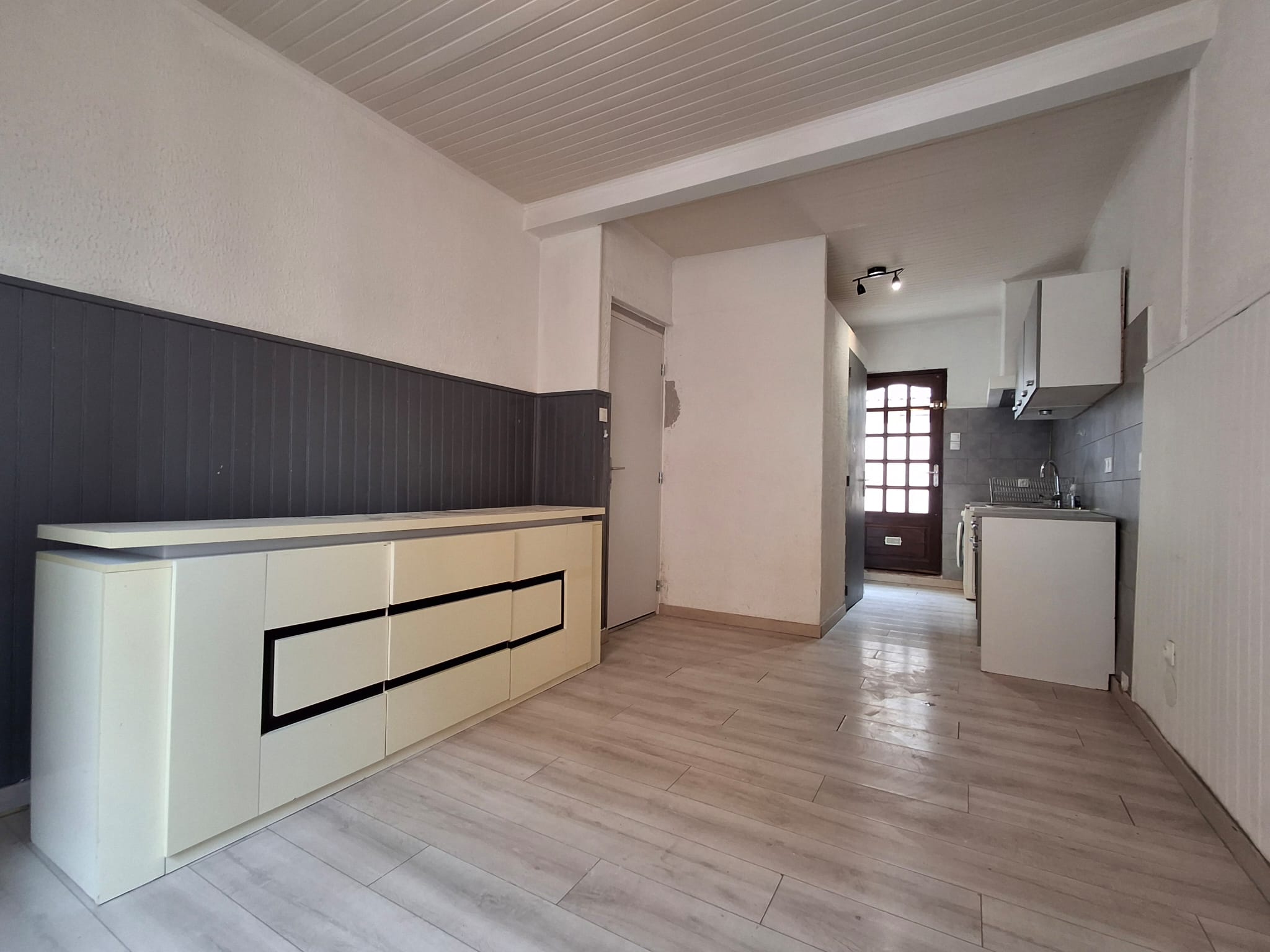 Appartement  T1 à louer Marseille 16eme 13016