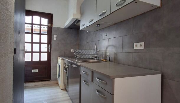 Appartement 1 pièces  à louer Marseille 16eme 13016