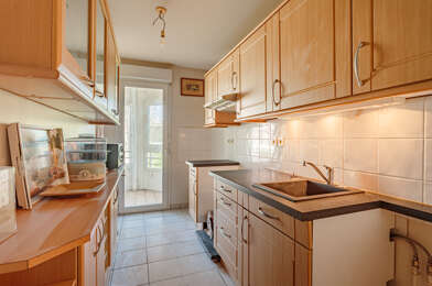 Appartement 3 pièces 243800 €