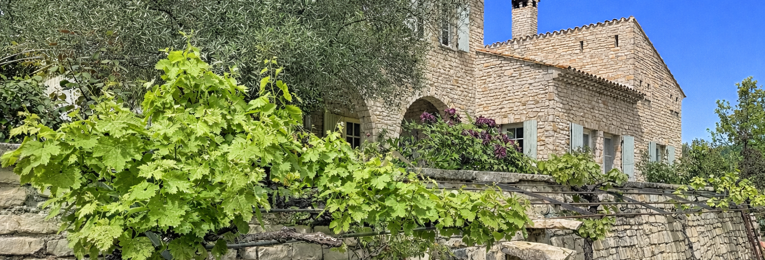 Maison 6 Pièces 211 m² à vendre à Vaison-la-Romaine (84110)