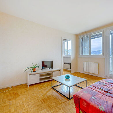 Appartement 4 pièces 185000 €