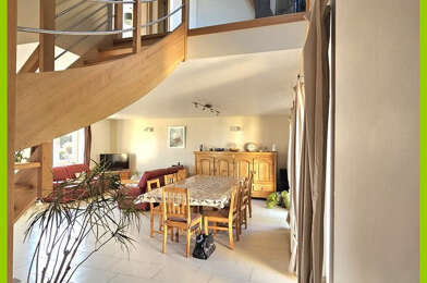 Maison 8 pièces 470000 €