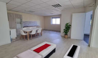 Commerce  100 m² à louer à Chanas (38150)