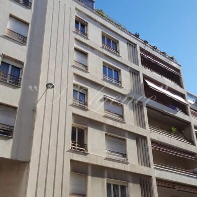 Appartement 2 pièces 1071 €