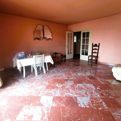 Appartement 4 pièces 250000 €