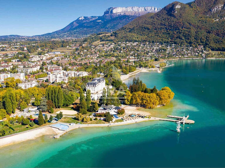 Maison vue lac Annecy-le-Vieux - Petit Port — photo 1
