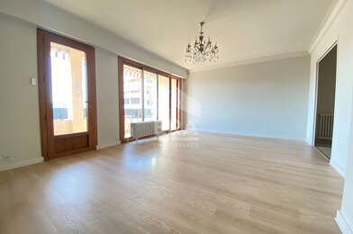 Appartement 3 pièces 1588 €