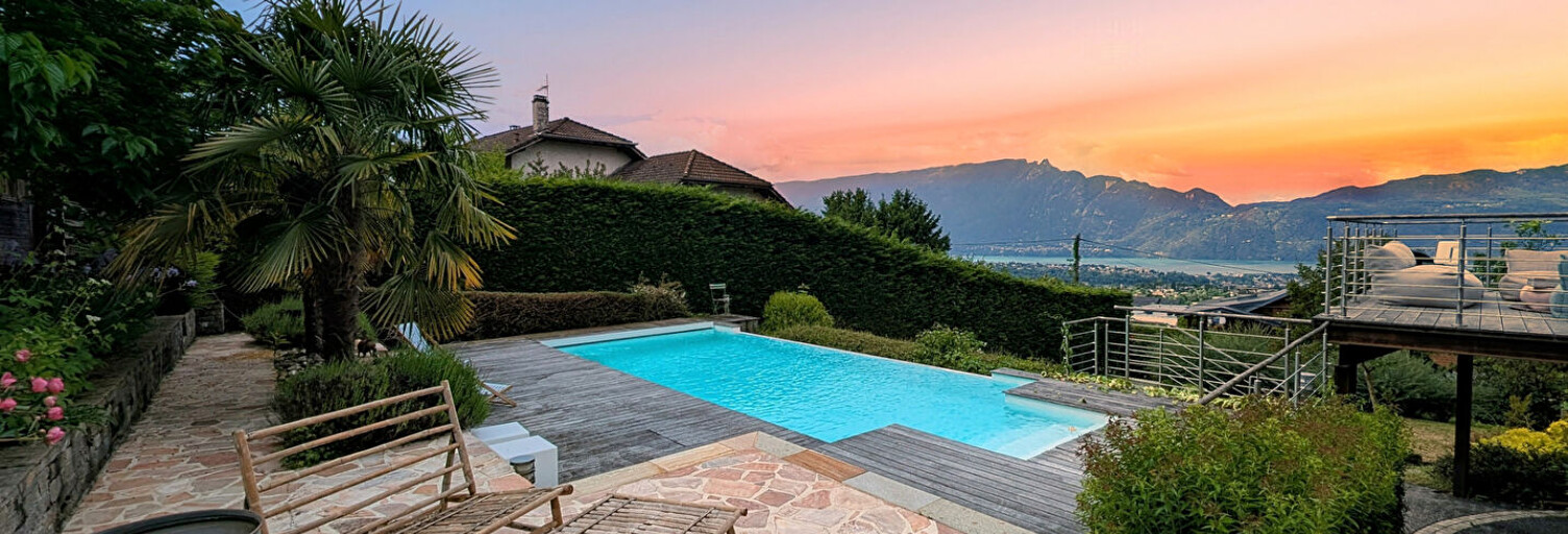 Maison 5 Pièces 220 m² à vendre à Pugny-Chatenod (73100)