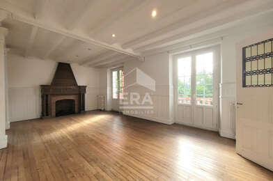 Appartement 4 pièces 1300 €