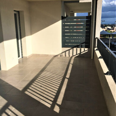 Appartement 3 pièces 815 €