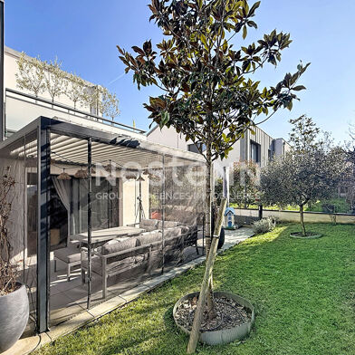 Maison 5 pièces 580000 €