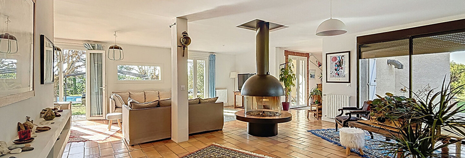 Maison 9 Pièces 260 m² à vendre à Revel (31250)