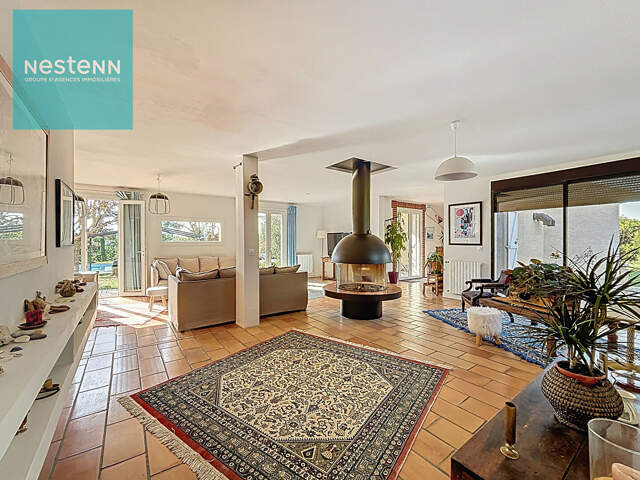 Magnifique Maison 9 pièces à vendre avec 3689m2 de parc, piscine, 2 min de Revel  31250 — photo du bien