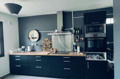 Appartement 4 pièces 1240 €