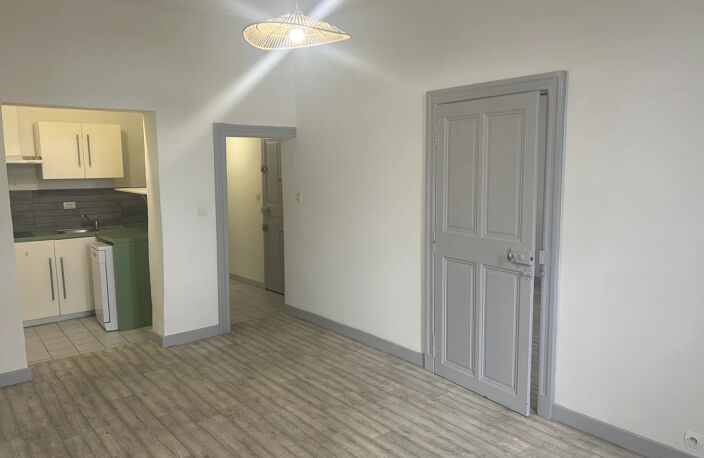 Uzès – Appartement T3, Quartier du Portalet — photo 3