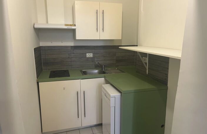 Uzès – Appartement T3, Quartier du Portalet — photo 4