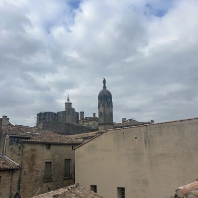 Appartement 3 pièces 830 €