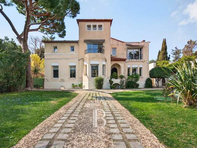 VENTE - MARSEILLE - 13008 - PRADO – BAGATELLE - MAISON - JARDIN — photo du bien