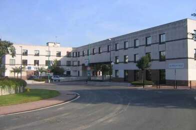 Bureau 3 pièces 849 €