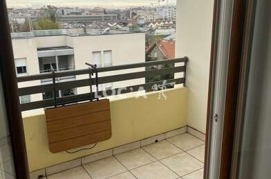 Appartement 4 pièces 1190 €