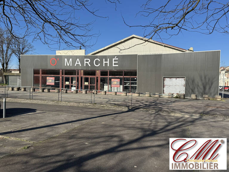 Local commercial 2000 m² — photo 1