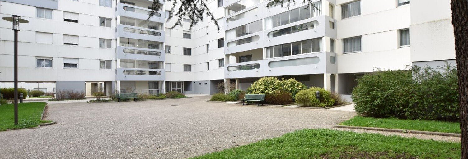 Appartement 4 Pièces 88 m² à vendre à Cholet (49300)