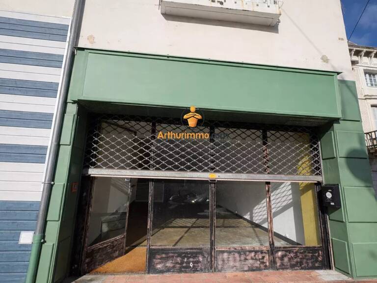 Local commercial - 90m2 - Centre ville — photo 1