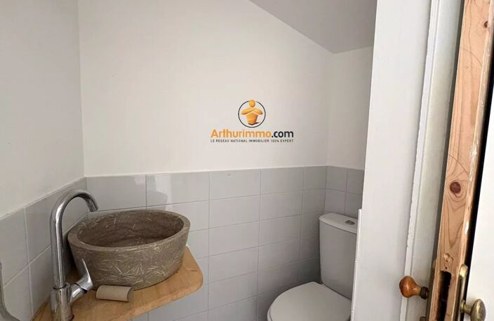 Local commercial - 90m2 - Centre ville — photo 4