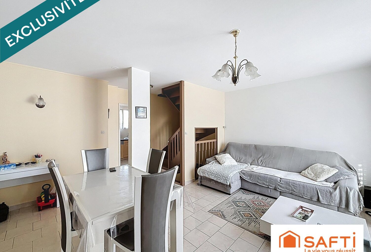 Maison familialed e 92 m2, 4 chambres, jardin et garage de 20 m2 — photo 1