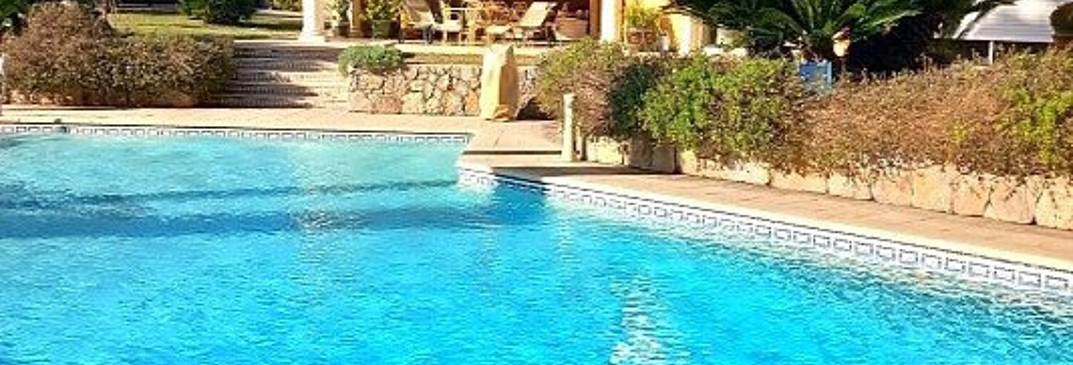 Maison  500 m² à vendre à Mougins (06250)