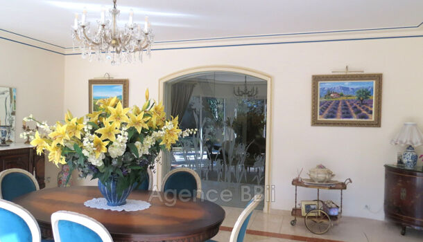 Villa / Maison  à vendre Mougins 06250