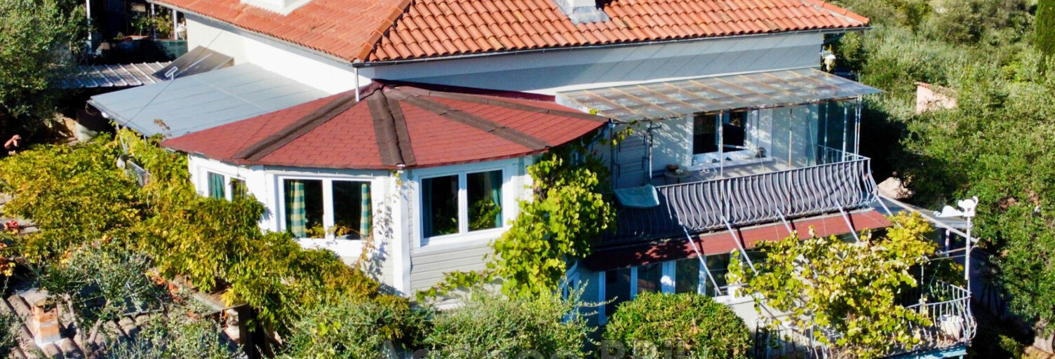 Maison 7 Pièces 175 m² à vendre à Saint-André-de-la-Roche (06730)