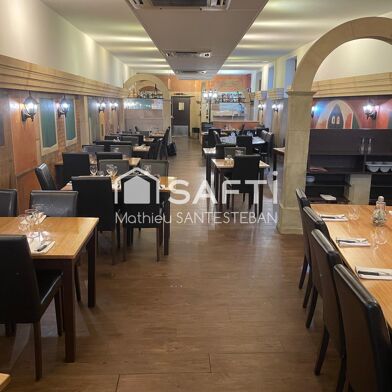 Commerce  380000 €