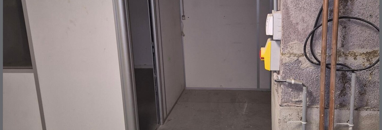 Commerce 3 Pièces 40 m² à vendre à Craponne (69290)