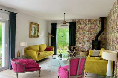 Maison 6 pièces 530400 €