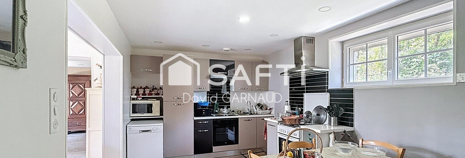 Maison 6 Pièces 137 m² à vendre à Roullet-Saint-Estèphe (16440)