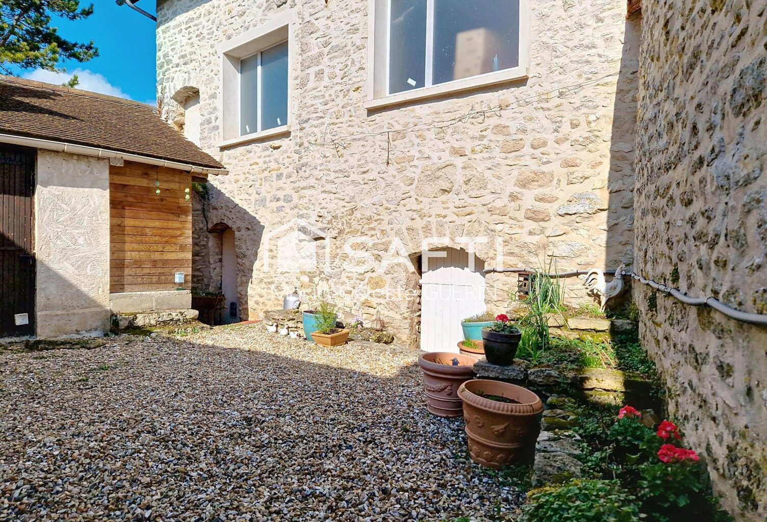 186 m² en tout pour cette propriété à fort potentiel d'évolution ! — photo 1