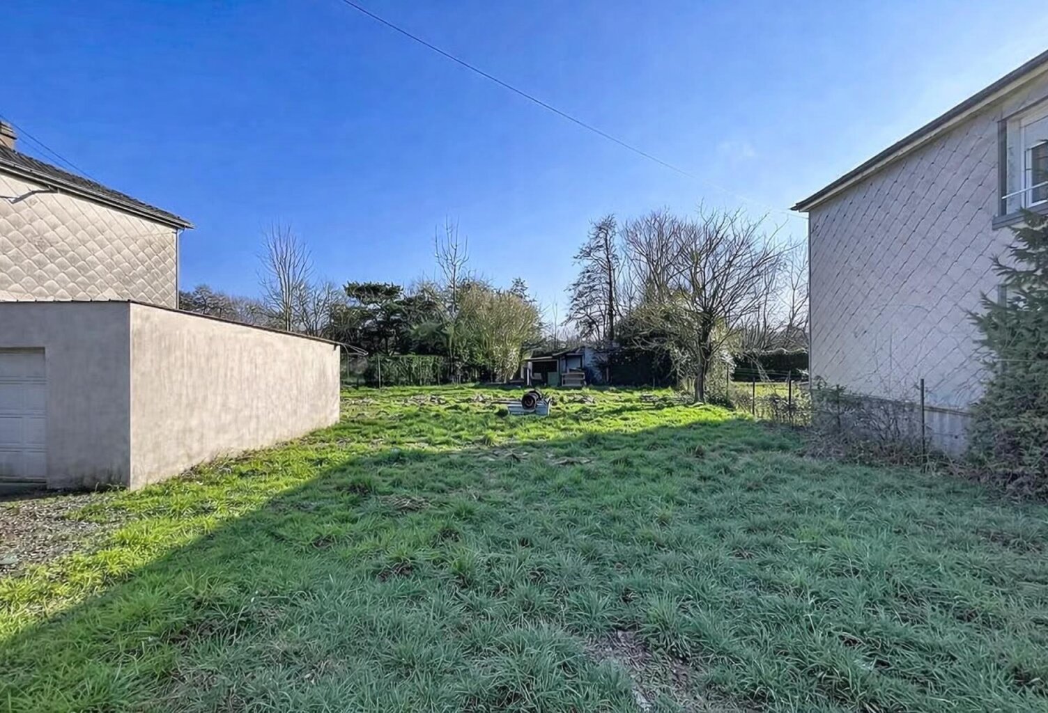 Terrain constructible de 472 m² situé à Fameck — photo 1