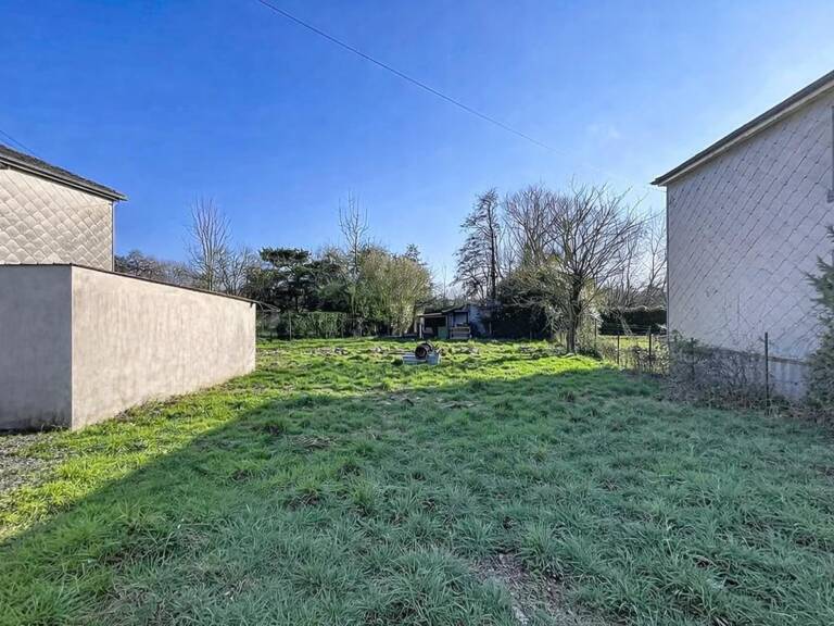 Terrain constructible de 472 m² situé à Fameck — photo 1
