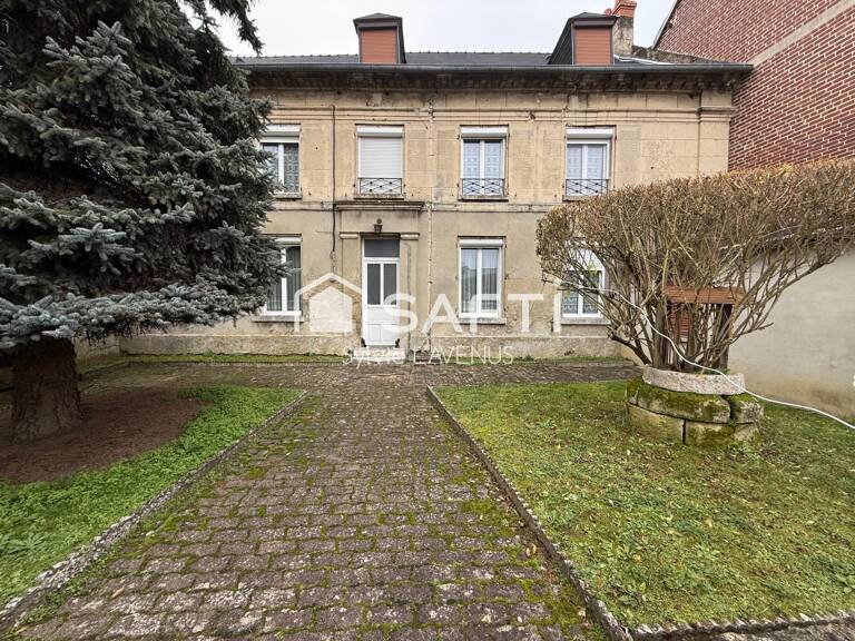 A Belleu 02, idéal investisseur, maison à rénover de 201 m2 avec 6 chambres, sur son terrain de 1593 m2. — photo 1