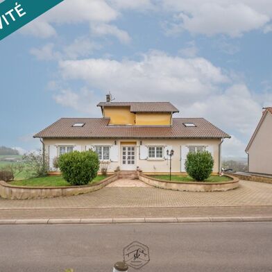 Maison 11 pièces 499000 €