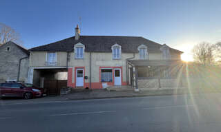 Maison 11 Pièces 293 m² à vendre à Le Châtelet (18170)