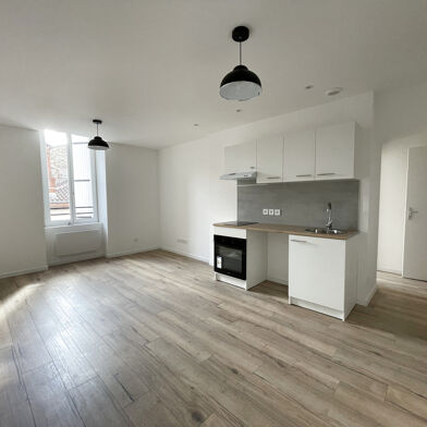 Appartement 3 pièces 450 €