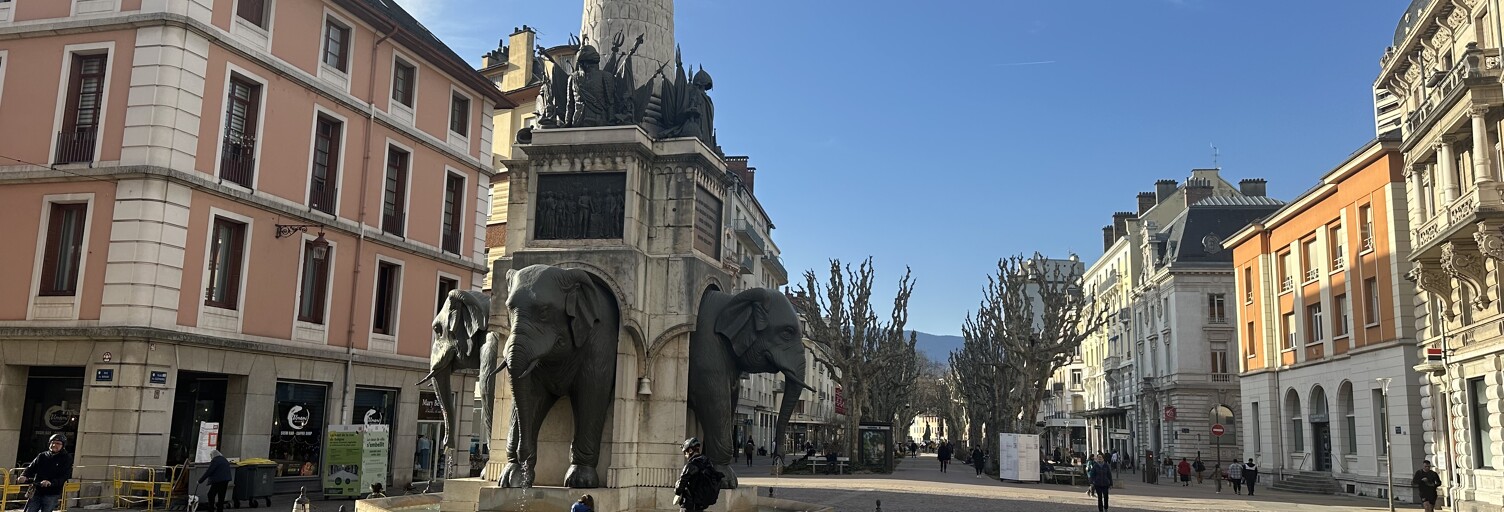 Appartement 7 Pièces 228 m² à vendre à Chambéry (73000)