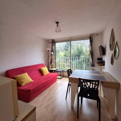 Appartement 2 pièces 536 €