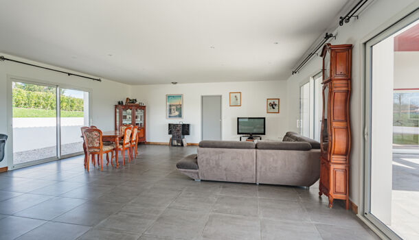 Villa / Maison 5 pièces  à vendre Béhasque-Lapiste 64120