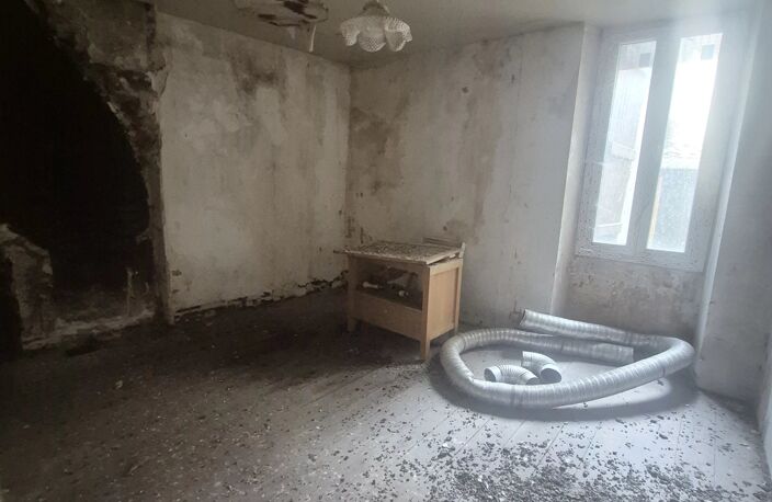 IMMEUBLE À RÉNOVER AU CŒUR DE NÉRAC — photo 4